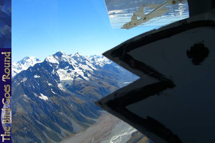 We are currently flying over NZ's largest glacer - Tasman Glacier. Yes, I know it doesn't look very glacierish... It got buried when the top of Mount Cook fell off. 